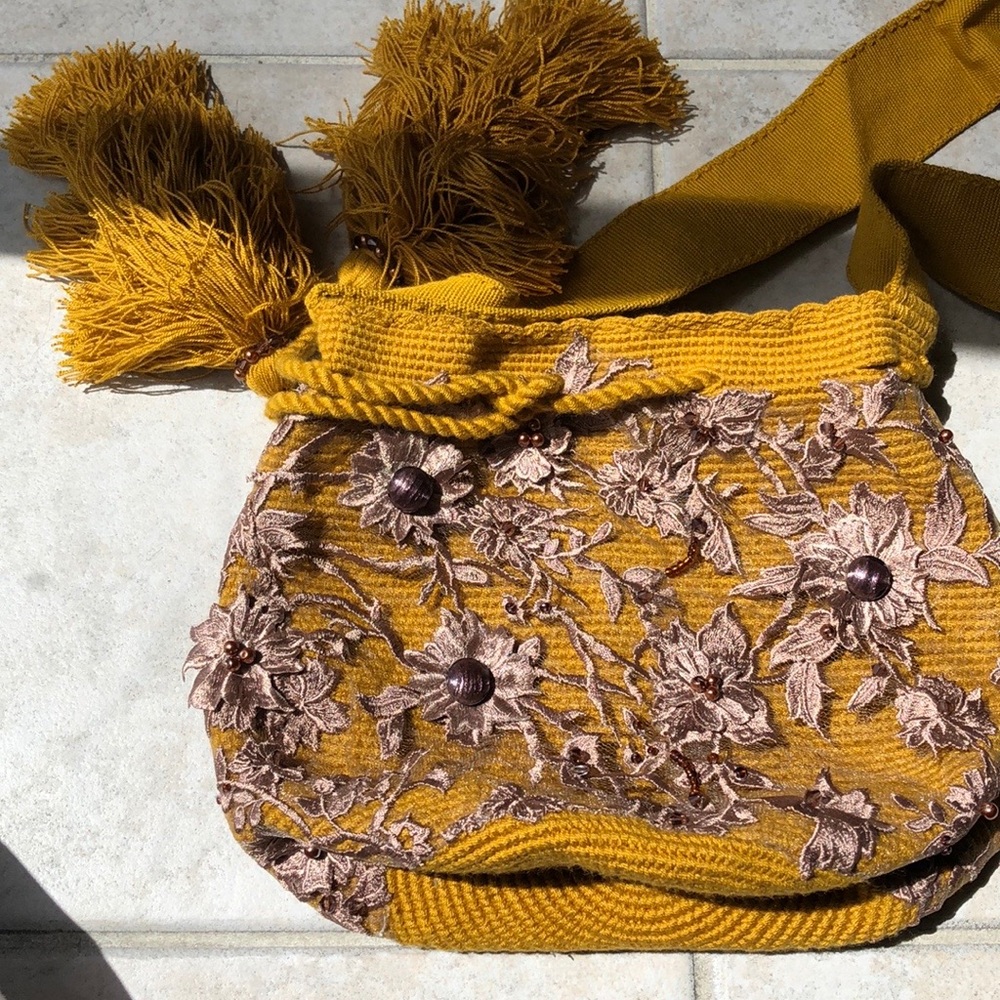 Authentic Wayuú Tribe shoulder bag
